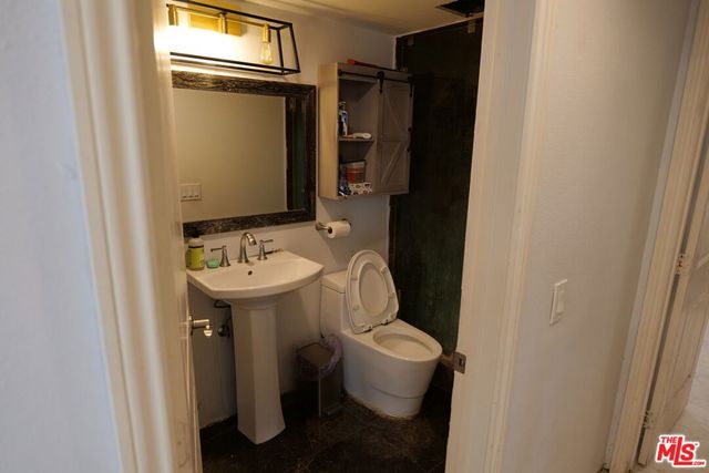 2241 Flintridge Drive, Glendale, CA 91206