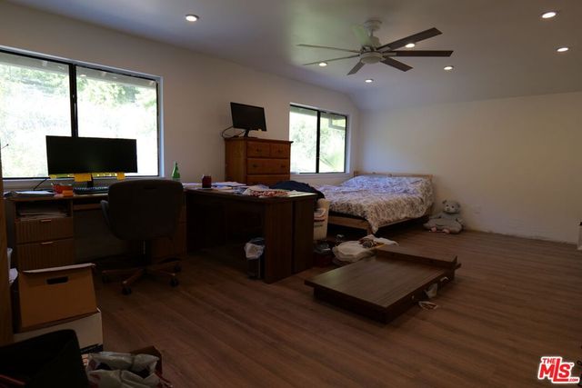 2241 Flintridge Drive, Glendale, CA 91206