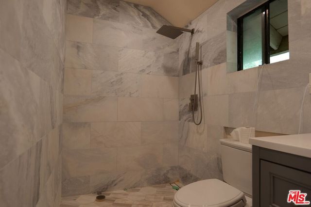 2241 Flintridge Drive, Glendale, CA 91206