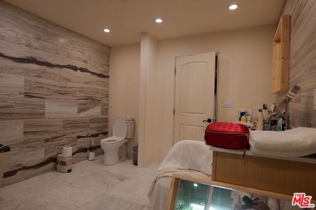 2241 Flintridge Drive, Glendale, CA 91206