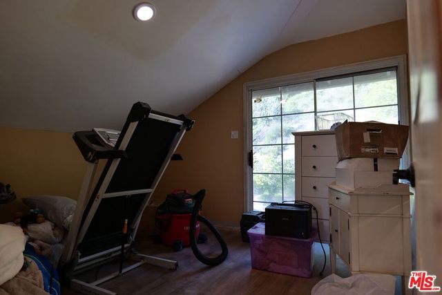 2241 Flintridge Drive, Glendale, CA 91206