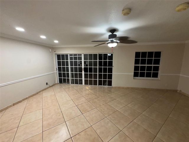 5171 NW 87th Terrace, Lauderhill, FL 33351