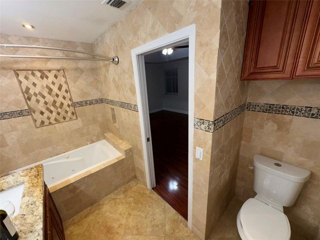 5171 NW 87th Terrace, Lauderhill, FL 33351