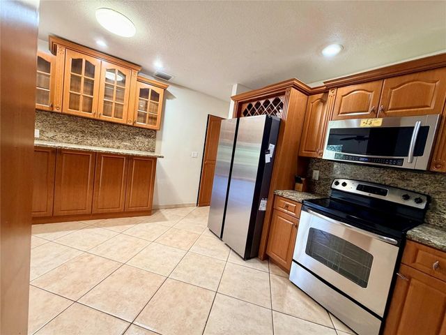 5171 NW 87th Terrace, Lauderhill, FL 33351