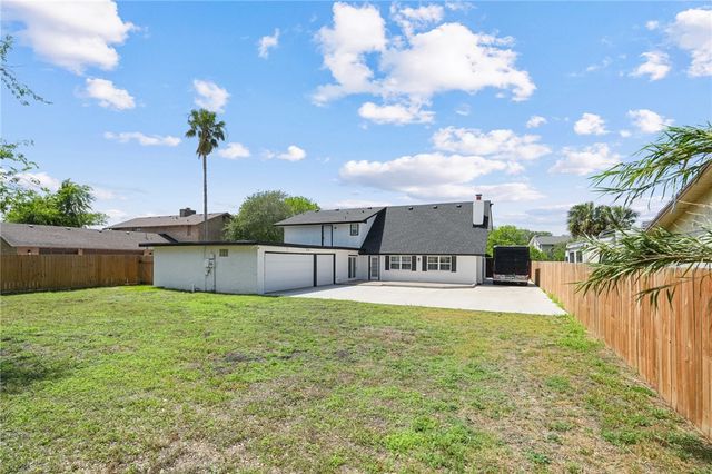 1006 Memphis Dr, Corpus Christi, TX 78412