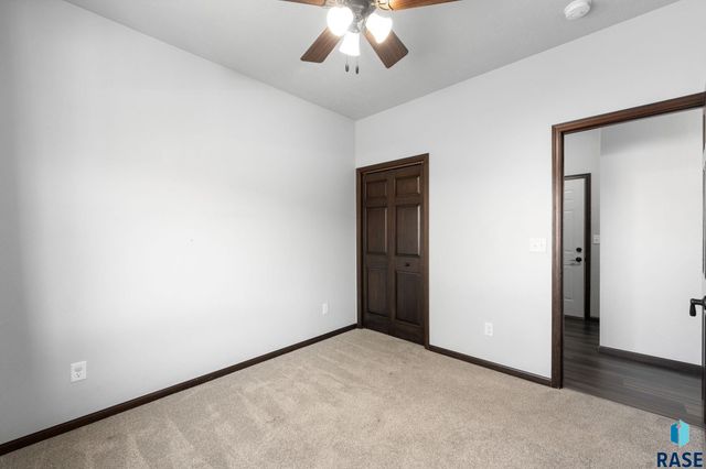 1529 E Gold Dust St Street, Sioux Falls, SD 57104