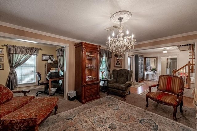 110 TWIN BRIDGES Road, Alexandria, LA 71303