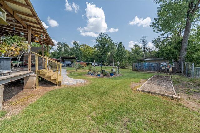 110 TWIN BRIDGES Road, Alexandria, LA 71303