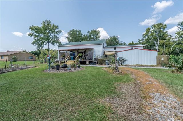 110 TWIN BRIDGES Road, Alexandria, LA 71303