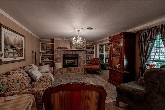 110 TWIN BRIDGES Road, Alexandria, LA 71303