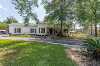110 TWIN BRIDGES Road, Alexandria, LA 71303
