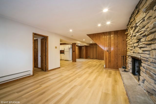 5715 N CICERO Avenue G, Chicago, IL 60646