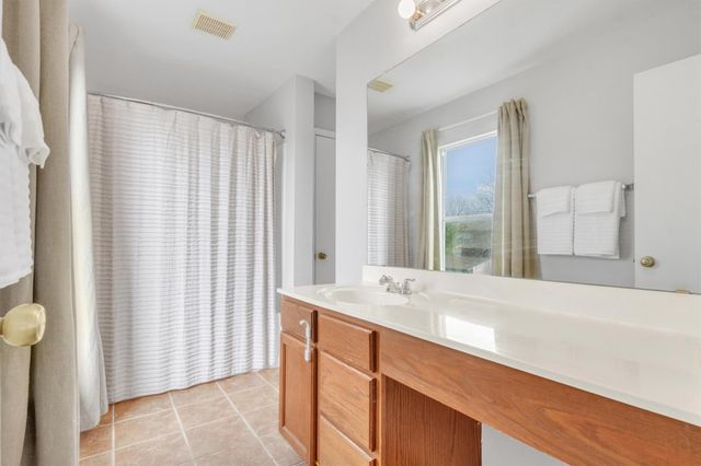 307 Crossland CV, Leander, TX 78641