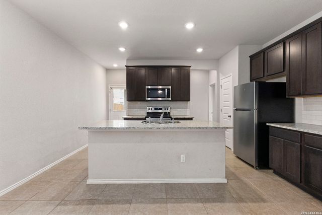 10019 RANCHO REAL RD, San Antonio, TX 78224