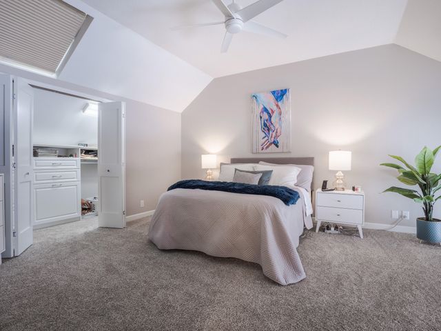 1300 Winding Ridge Lane D8, Valparaiso, IN 46383