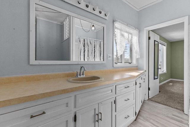 W7185 COUNTY ROAD P, Shiocton, WI 54170