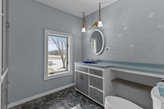 W7185 COUNTY ROAD P, Shiocton, WI 54170