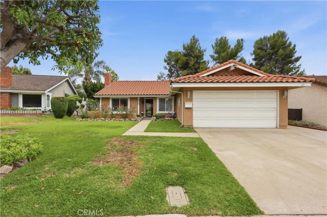 1388 Avenida Loma Vista, San Dimas, CA 91773