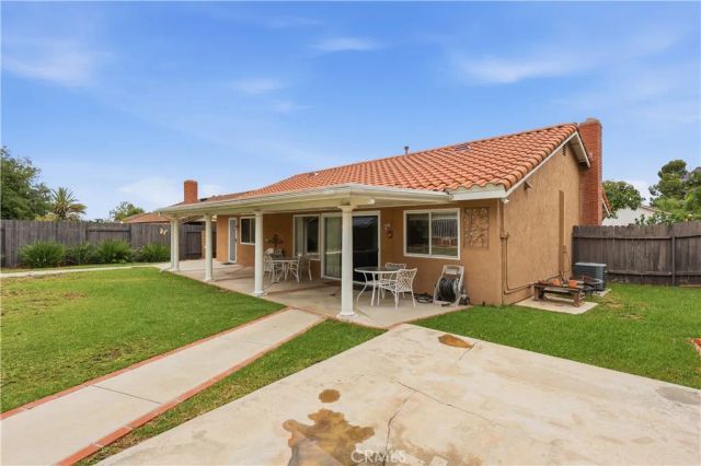 1388 Avenida Loma Vista, San Dimas, CA 91773
