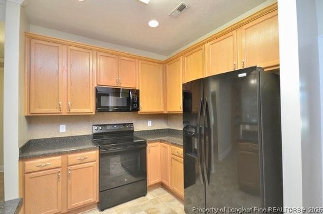 2174 Cora Drive, Hope Mills, NC 28348