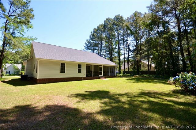 2174 Cora Drive, Hope Mills, NC 28348