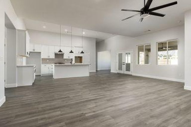 3351 N Bautista Avenue, Hanford, CA 93230