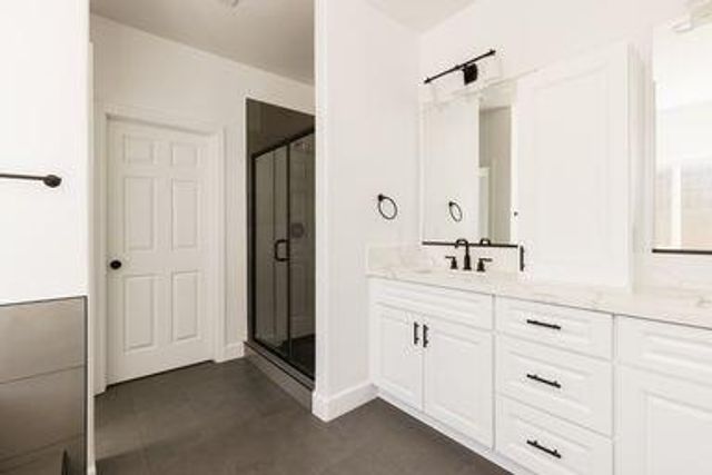 3351 N Bautista Avenue, Hanford, CA 93230