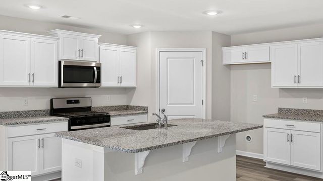 2142 Pierett Circle, Woodruff, SC 29388