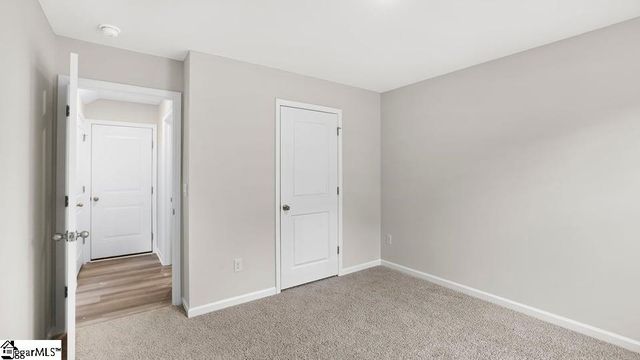 2142 Pierett Circle, Woodruff, SC 29388