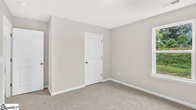 2142 Pierett Circle, Woodruff, SC 29388