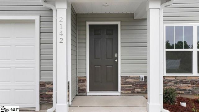 2142 Pierett Circle, Woodruff, SC 29388