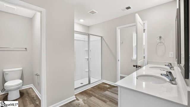 2142 Pierett Circle, Woodruff, SC 29388