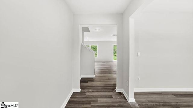 2142 Pierett Circle, Woodruff, SC 29388