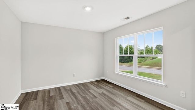 2142 Pierett Circle, Woodruff, SC 29388