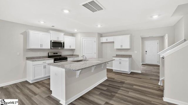 2142 Pierett Circle, Woodruff, SC 29388