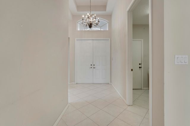 9624 Taormina Street, Lake Worth, FL 33467