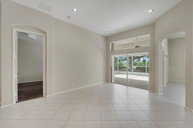 9624 Taormina Street, Lake Worth, FL 33467