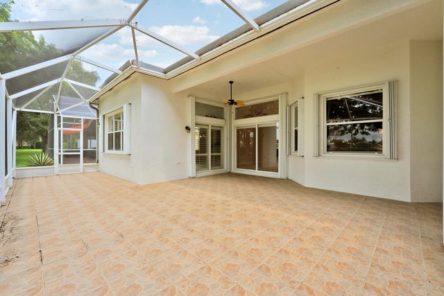 9624 Taormina Street, Lake Worth, FL 33467