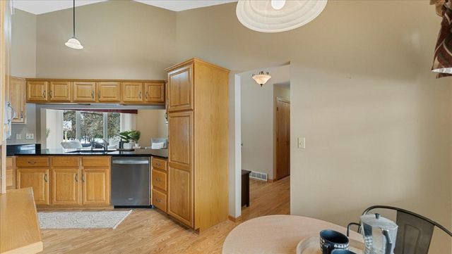 1502 Armstrong Circle NW, Alexandria, MN 56308