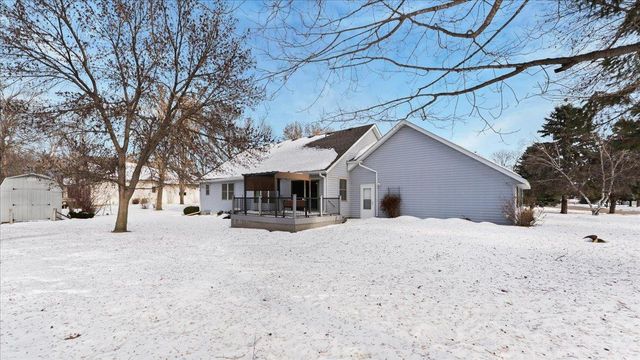 1502 Armstrong Circle NW, Alexandria, MN 56308