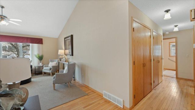 1502 Armstrong Circle NW, Alexandria, MN 56308