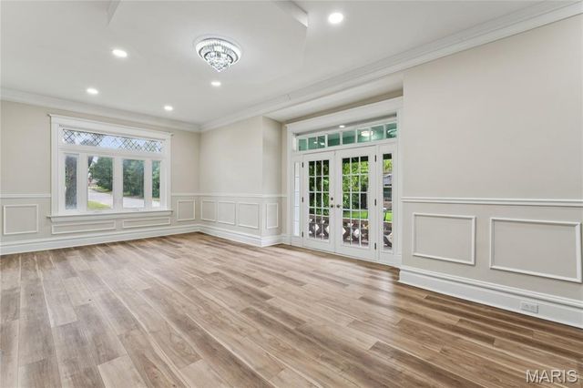 5922 Oakherst Place, St Louis, MO 63112