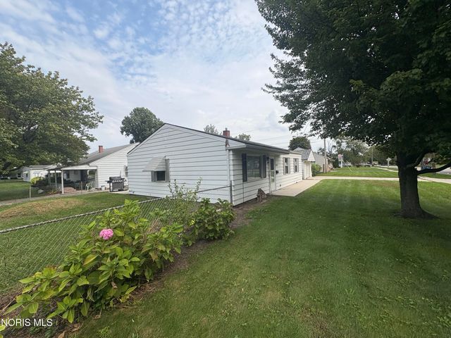 2530 South Avenue, Toledo, OH 43609