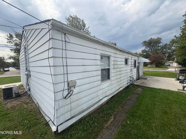 2530 South Avenue, Toledo, OH 43609