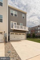 11333 WILLOW GREEN CIR, Manassas, VA 20109