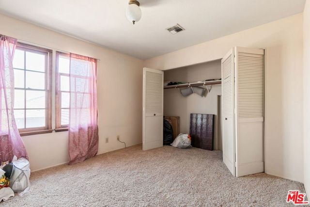 4804 W Avenue M10, Lancaster, CA 93536
