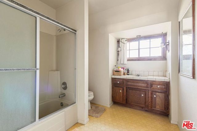 4804 W Avenue M10, Lancaster, CA 93536