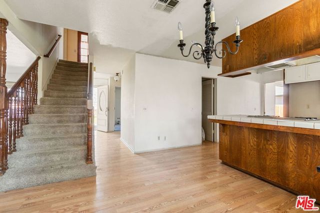 4804 W Avenue M10, Lancaster, CA 93536
