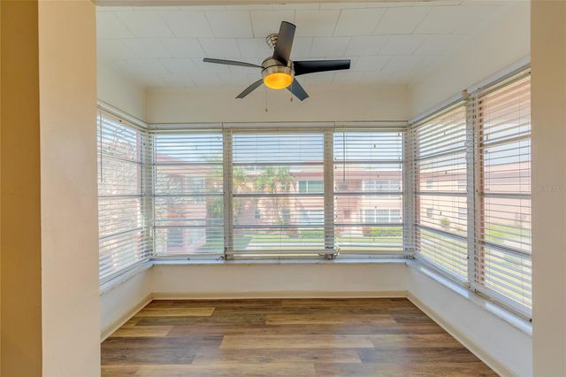 7011 PLACE DE LA PAIX 2A, South Pasadena, FL 33707