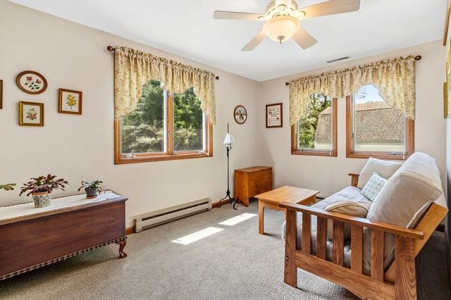 788 Burts Pit Rd, Northampton, MA 01062